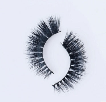 Luxurious Faux Aurelia Eye Lashes | Reusable & Lightweight Full Strip Lashes