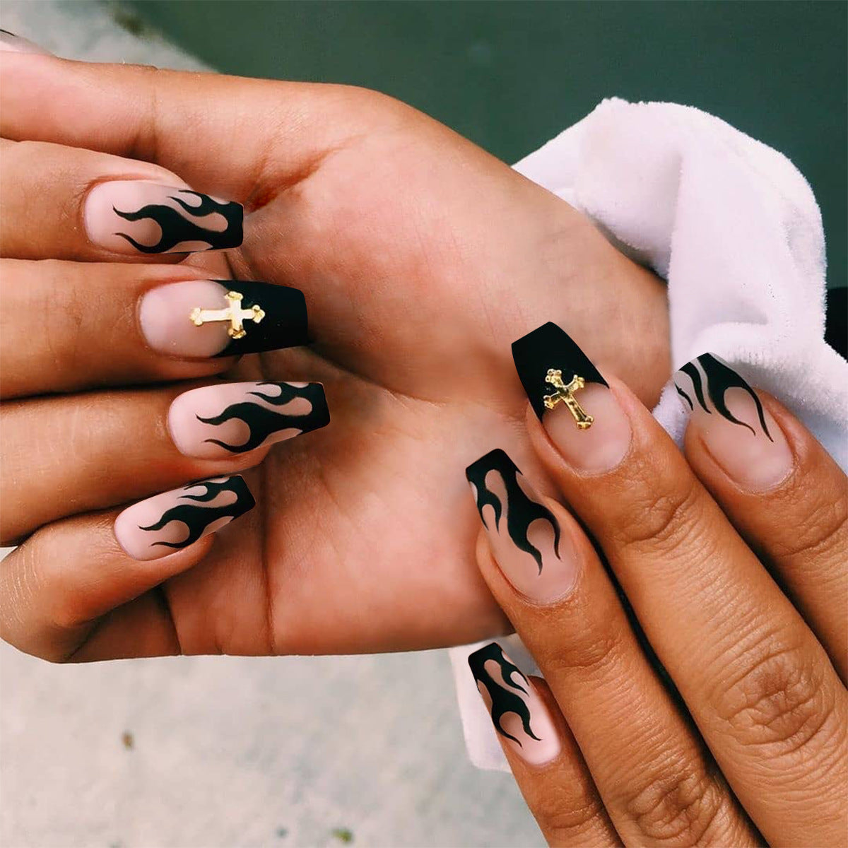 Trendy Short Coffin Black Flame French Tips | Waterproof & Removable Nail Patch