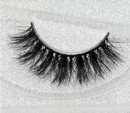 Luxurious Faux Aurelia Eye Lashes | Reusable & Lightweight Full Strip Lashes
