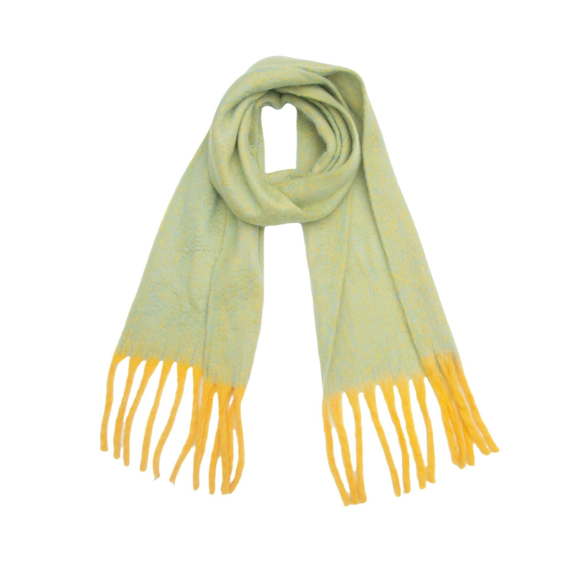 Women's Clip Flower Circle Yarn Tassel Wrap